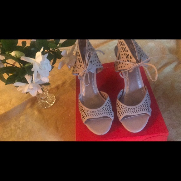 Impo Shoes - Dressy gladiator style heels; size 6 1/2 Med. NWOT